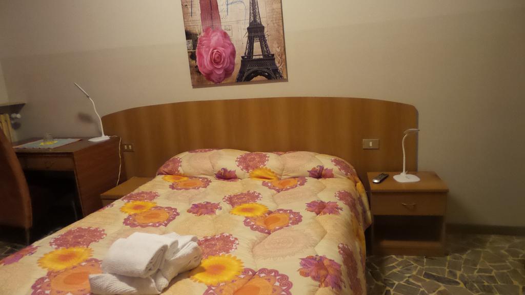 Antica Brianza Alloggi Bed & Breakfast Bergamo Ngoại thất bức ảnh